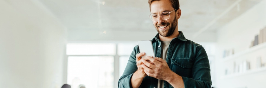 SMS war gestern? 8 Gründe, warum du 2026 auf SMS Marketing setzen solltest img