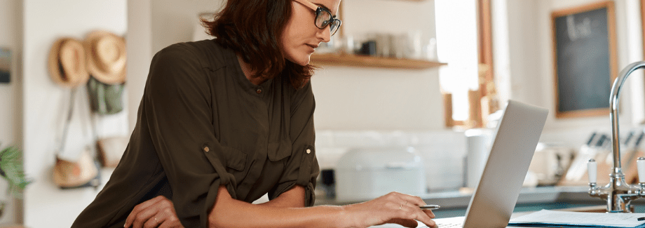 ERP vs. CRM: Definition, Gemeinsamkeiten und Unterschiede img
