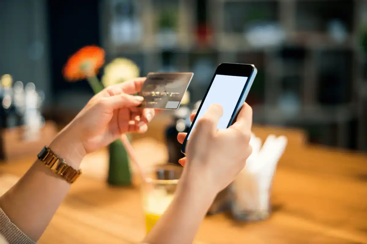 M-commerce : définition, usages et implications pour les retailers img
